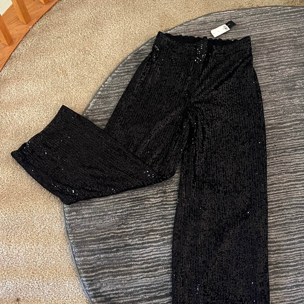 Elegant Banana Republic back lined Sequin Wide Leg Pants with elastic waistband